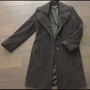 Ann Klein long wool coat size Large